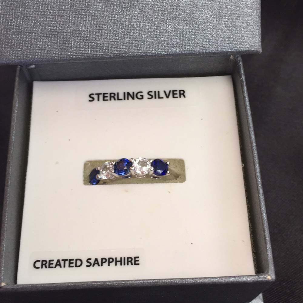 Sapphire ring